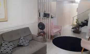 Imagem 7: Casa com 3 Suítes, 2 Vagas, Churrasqueira, Varanda, Próx. do Mar na Vila Guilhermina