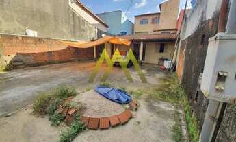 Imagem 2: OPORTUNIDADE ÚNICA INVESTIDOR! Lote de 200m²! QR 602! Shis! 2Quartos! Localização Privileg