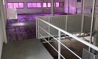 Imagem 10: GALPÃO 1000m² - 9 Banheiros, 4 Vagas - Santa Paula São Caetano do Sul