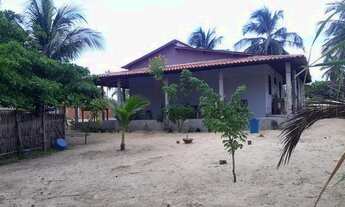 Imagem 4: Casa para venda tem 169 metros quadrados com 2 quartos em Centro - Amontada - CE