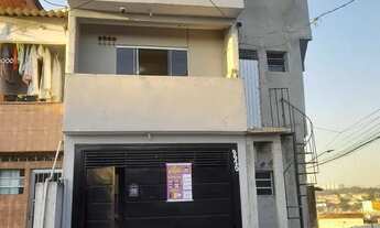 Imagem 2: Casa ,com comércio em baixo pronto para trabalhar