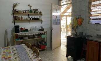 Imagem 6: Quarto individual para mulher