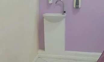 Imagem 3: Alugo sala comercial para atendimento estético equipada