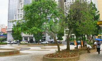 Imagem: Prédio inteiro à venda em Bela Vista