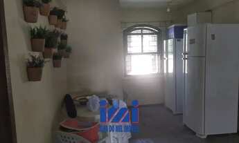 Imagem 6: Sobrado faixa mar em Pontal do Sul