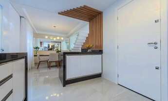 Imagem 5: Lindo Triplex 100% mobiliado com 200m², 3 quartos sendo 1 suite, ático amplo