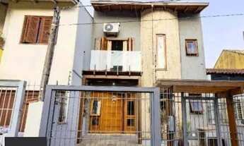 Imagem: Casa com 3 Quartos à venda, 141m² - Hípica