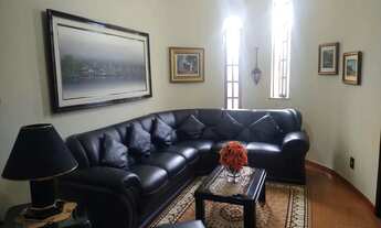 Imagem: Encantado - Casa Padrão 3 Quartos (1 Suíte)