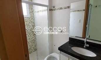 Imagem 2: Apartamento à venda, 2 quartos, 1 suíte, 2 vagas, Santa Mônica - Uberlândia/MG