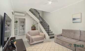 Imagem 6: Sobrado à Venda com 3 Suítes e Piscina Privativa no Condomínio Goiabeiras, próximo ao Colé