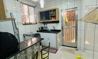 Imagem 4: Excelente imóvel frente de rua com garagem e terraço no Centro de Nilópolis