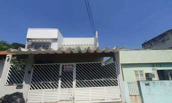 Imagem: Casa à venda com 4 quartos sendo 3 suítes