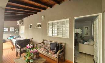 Imagem 3: CASA COM 2 DORMITORIOS PROX AO COLEGIO MILITAR