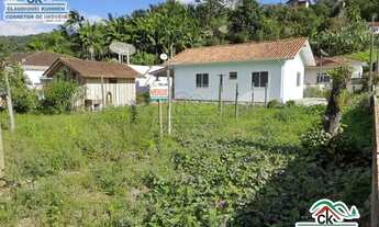 Imagem 2: Casa de alvenaria 02 quartos com espaçoso terreno no Centro de Águas Mornas