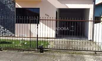 Imagem 2: Casa no Bairro Carianos