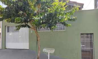 Imagem: Casa com ótima localização na VILA LEMOS!