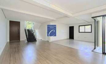 Imagem 2: Casa em Condomínio, 249 m², 4 suítes (sendo 1 suíte no térreo), Santa Felicidade