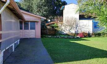 Imagem: Casa com terreno de esquina