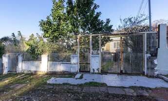 Imagem 2: Porto Alegre - Casa Padrão - Cavalhada