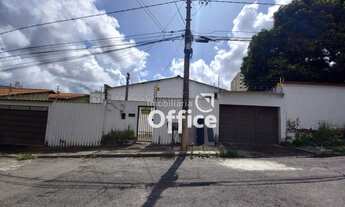 Imagem 2: Casa com 5 dormitórios para alugar, 150 m² por R$ 1.500,00/mês - Vila Góis - Anápolis/GO