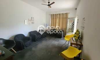 Imagem 2: Oportunidade imperdível em Marechal Hermes! Casa super ampla, de 106m², SUPER ESPAÇOSA