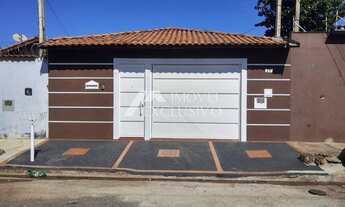 Imagem: Casa com 3 quartos à Venda, Parque dos