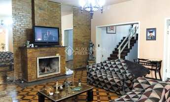 Imagem 2: Casa no bairro Medianeira