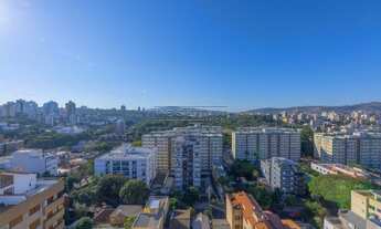 Imagem 4: Cobertura com Vista DEFINITIVA, Aceita proposta e Dação, na Barão de Amazonas, Petrópolis