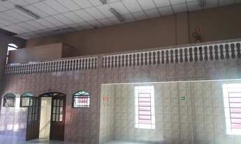 Imagem 3: Prédio/Edifício inteiro para aluguel possui 300 metros quadrados