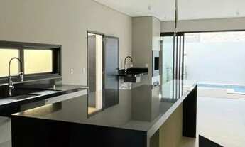 Imagem 5: Casa de condomínio para venda com 219 metros quadrados com 3 quartos