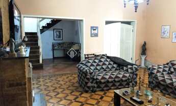 Imagem 3: Casa no bairro Medianeira