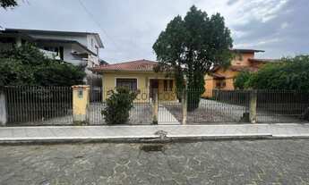 Imagem 2: Casa - Centro de Biguaçu