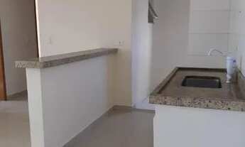 Imagem 2: APTO COM 03 DORMITÓRIOS, 01 VAGA DE GARAGEM E CHURRASQUEIRA NA SACADA