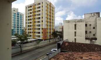 Imagem 4: Apartamento para venda possui 75 metros quadrados com 2 quartos em Jardim Camburi - Vitóri