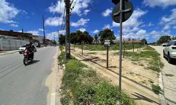 Imagem: Alugo terreno pegando as duas esquinas e