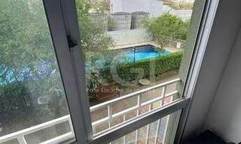 Imagem 5: Apartamento de 2 dormitórios e 1 vaga no bairro Glória