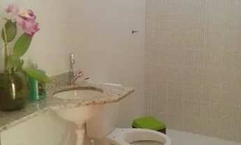 Imagem 4: Casa de condomínio térrea para aluguel possui 70 metros quadrados com 3 quartos