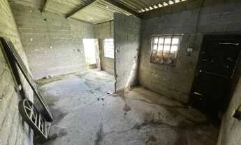 Imagem 6: Casa para venda possui 80 metros quadrados com 1 quarto em Laranjeiras - Itanhaém - SP