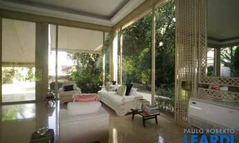 Imagem 4: CASA ASSOBRADADA - JARDIM AMÉRICA - SP