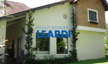 Imagem: CASA ASSOBRADADA - REAL PARQUE - SP