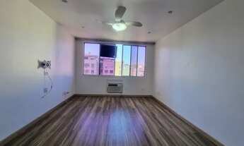 Imagem 2: Apartamento para venda possui 82 metros quadrados com 2 quartos em Tijuca - Rio de Janeiro