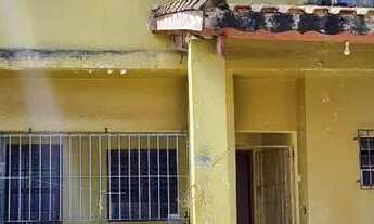 Imagem: Casa com 2 dormitórios à venda, 70 m²