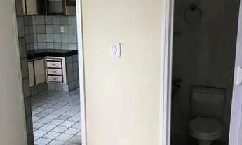 Imagem 4: Apartamento para aluguel possui 70 metros quadrados com 3 quartos em Ipase - São Luís - MA