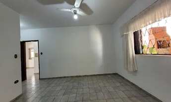 Imagem 6: Residência Térrea com Quintal, Churrasqueira e Edícula