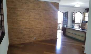 Imagem 4: Casa para aluguel com 233 metros quadrados com 4 quartos em Novo Mundo - Curitiba - PR