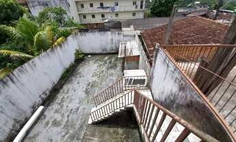 Imagem 2: De 680 mil por apenas 650.000 . Casa 4 quartos sendo 2 suítes, 2 pisos no Bairro da Paz