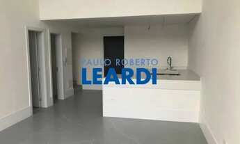 Imagem: FLAT DUPLEX - JARDIM AMÉRICA - SP