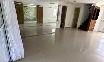 Imagem 6: Casa de condomínio sobrado para aluguel tem 230 metros quadrados com 4 quartos