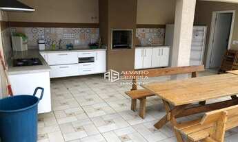 Imagem 3: Casa em Peruíbe SP a 100 metros da areia. 4 suítes mais 4 dormitórios. Total 192m2 ac. e