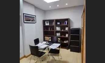 Imagem 5: Escritorio para venda possui 32 metros quadrados com 1 quarto em Caminho das Árvores - Sal